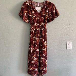 SOLD! 🌟 NWT Maternity Dress